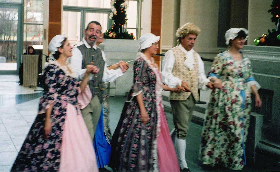 History_Museum_2005/Leading Off